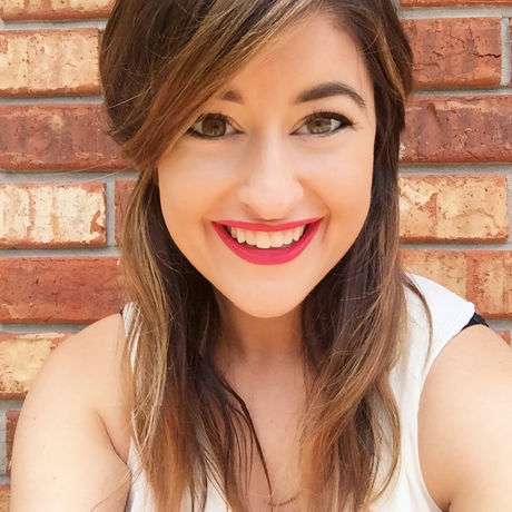 Jennie 2016 headshot