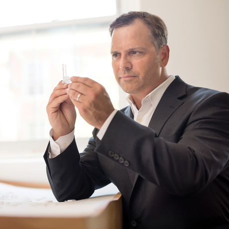 Gregoryluhan photo 01 6x6 