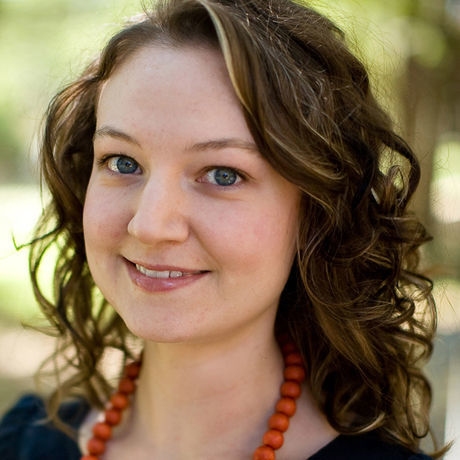 Amy starling head shot