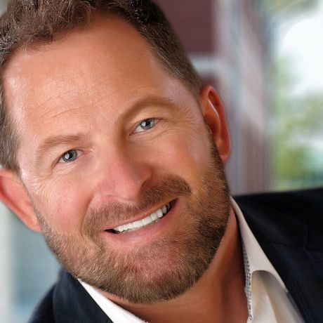 Headshot christopher