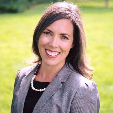 Maria cropped headshot