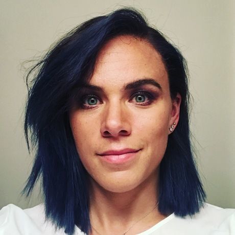 Allyciajones headshot