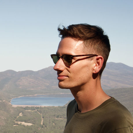 Dsc02581websquaresmall