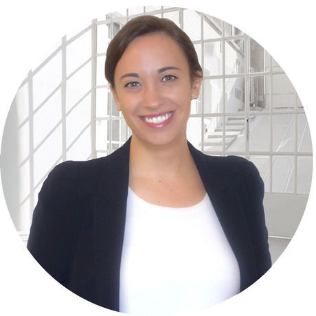 Profile photo sandra 1  circle 