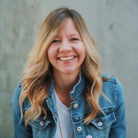 Brooke robinson head shot 2