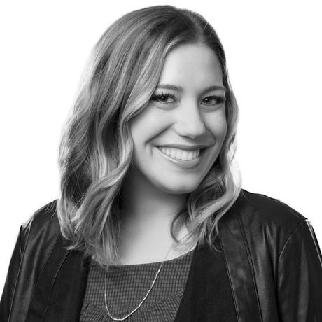 Virginiaheadshotb w 2