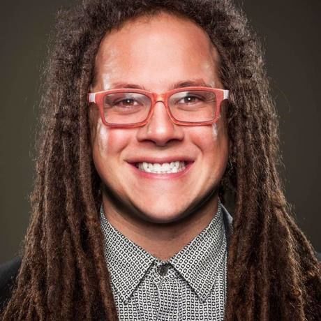 Tingle headshot chattographer 20161201