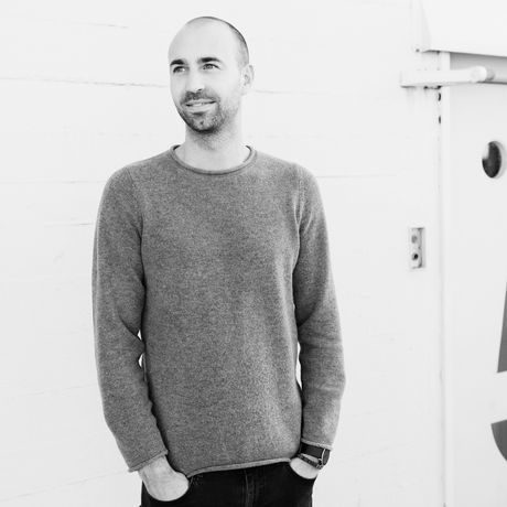 Tth 0891zww  titiahahne