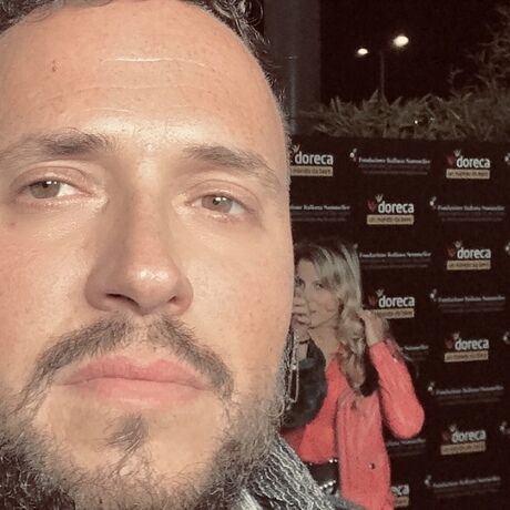 56e45cc5 e81f 4e99 b705 e4a8445c5af8