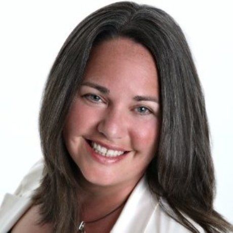 Andrea yovanovich headshot