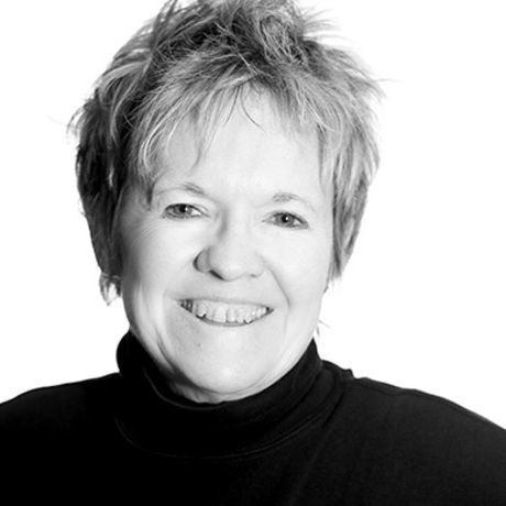 Huntress diane 0004a 5x4 bw72