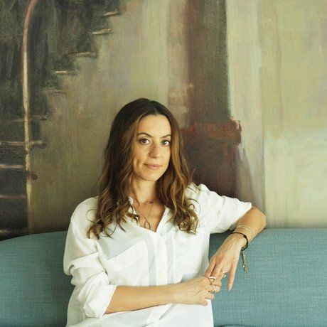 Maha zeibak  managing director   vis a  vis retail