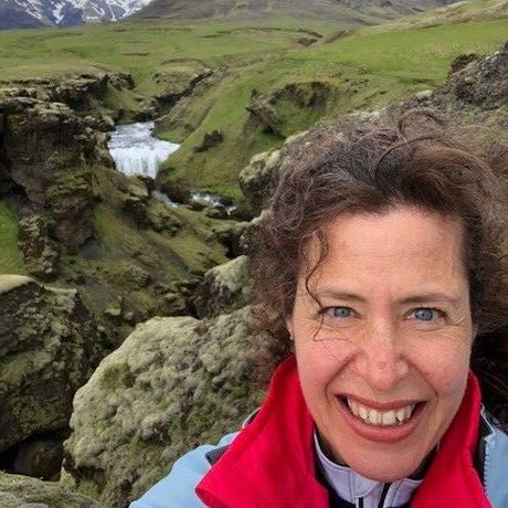 Debbi iceland