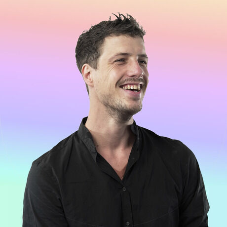 Avatar sincere gradient square