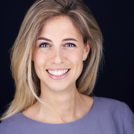 Stephanie 259 linkedin