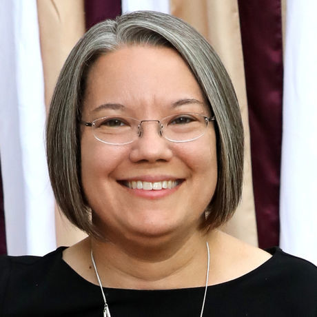 Frieda pollack headshot 2019 sq