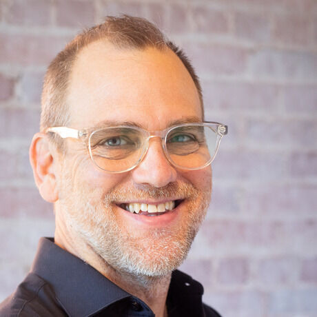 Svd headshot 24 small