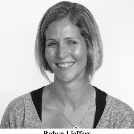 Robyn lieffers head shot