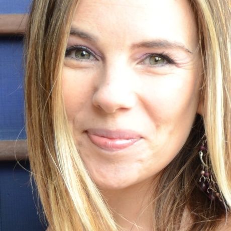 Melissa headshot