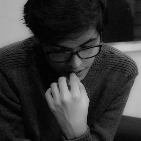 Photo978565117248645048