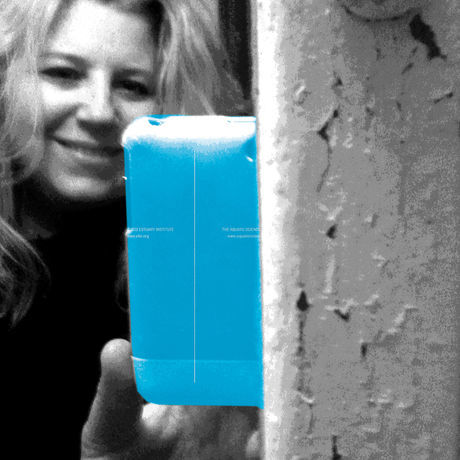 Img 1682 iphone caution