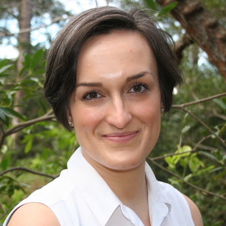 Lindsey scales cropped