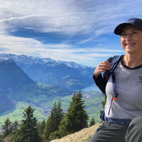 1c4079c4 b782 46ee 807d ec70bb96da1a