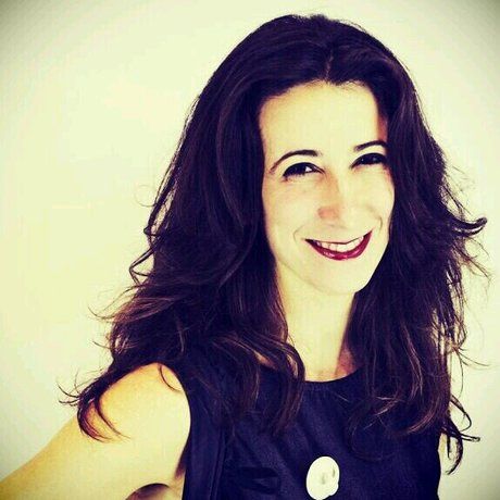 B9038f83bb77404f8fdd668e7c03f769