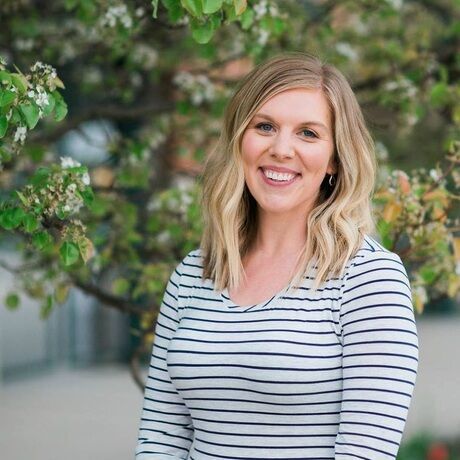 Mke moms blog headshot  1 