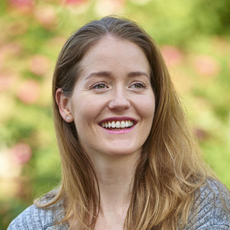 Jillian headshot 400pxw