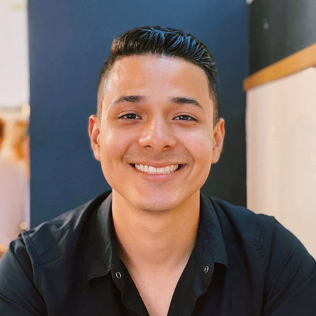 Headshot 2020 balanced