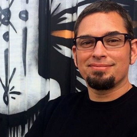 Sal no crossed arms