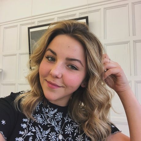 8ea405fb 7bb4 401d b182 b5a56a34bf4d