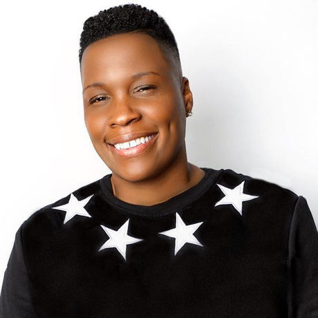 Lisa cunningham black stars1