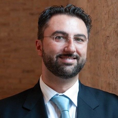 Giovanni lucarelli 600x600