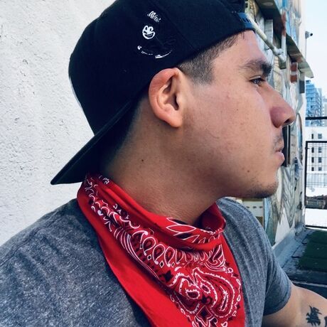 93e15e9b 8327 42a8 b082 998b405973dc