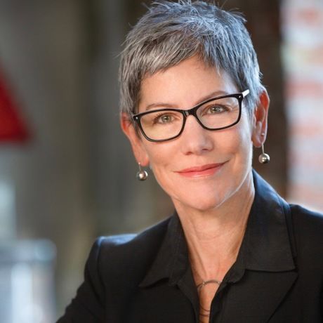 Andrea head shot small