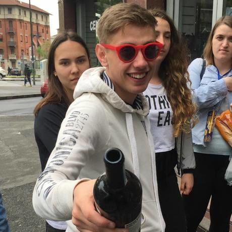 32695462 2081033468807894 5677856008358068224 n