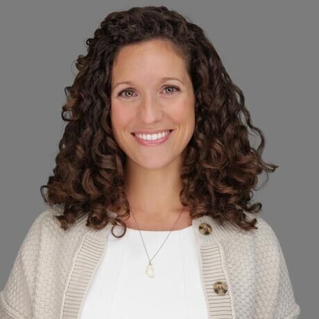 Taylor buonocore guthrie headshot 1