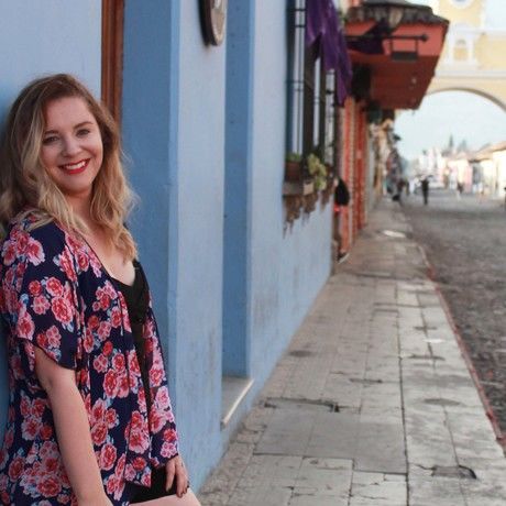 Jana dennison headshot square