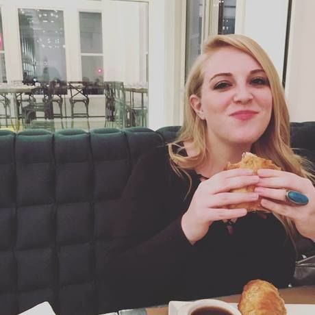 33491349 10103168773325091 9165215916219170816 n