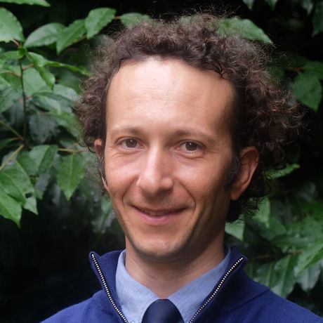 Portrait bruno mottini 700x700 02