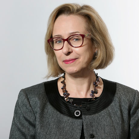 Kim mitchell head shot color