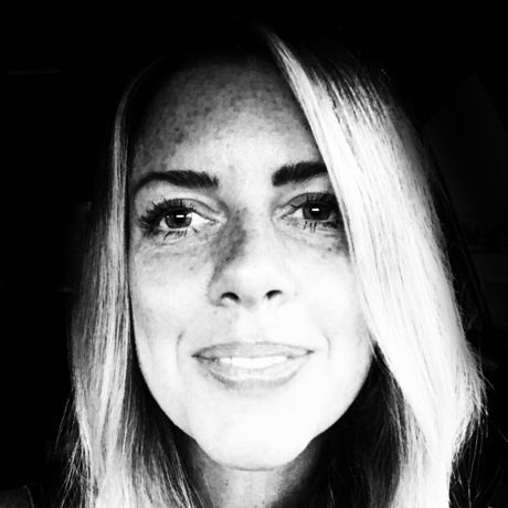 2018 09 12 19.31.25 kmd bw