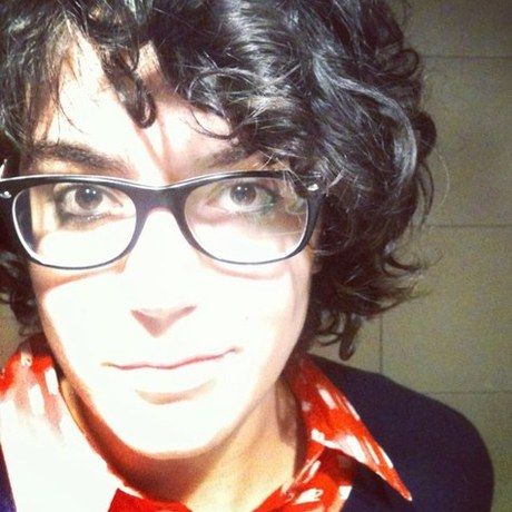 Eed2320040f499cd266e597b7a7b7279