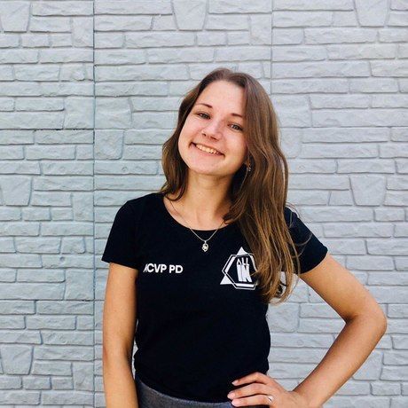 Photo5371103727932517178