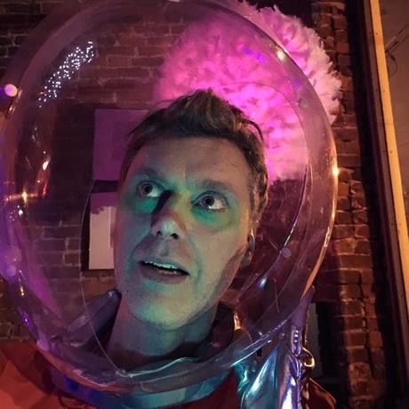 Dw   space captain wood