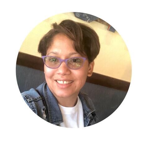 Lyn vgarcia short hair