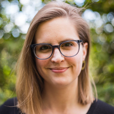 1 hen headshots 9926