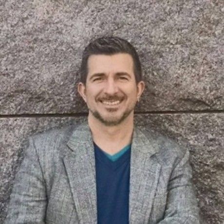 Hunters headshot 300x300